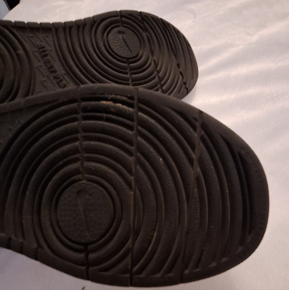 Nike Kids White Court Sneakers - Picture 9 of 12